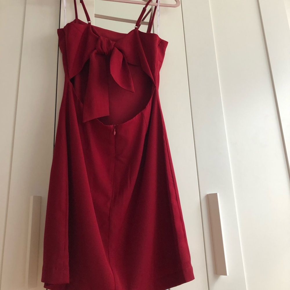 Red Tie-Back lulus dress